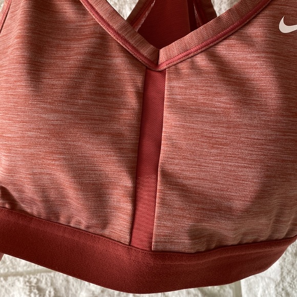 🤍Women’s Nike Dri-Fit Sports Bra - Large - Picture 8 of 13